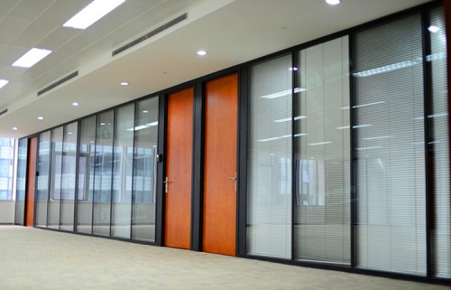 辦公室玻璃隔斷